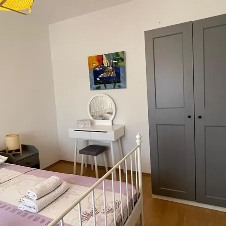 Nadija Apartament *